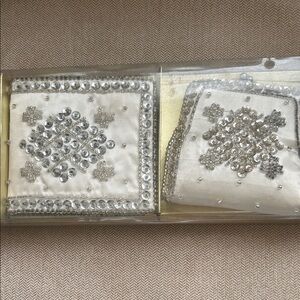Vintage Elegant Silver and White Embellished Clutch